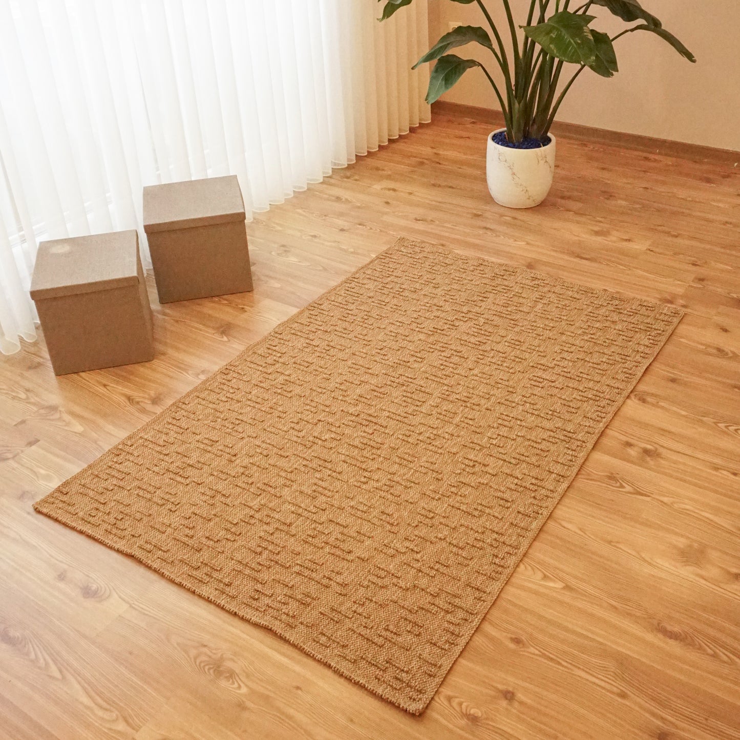 Jute Rug - Woven, Machine Washable & Non-Slip Carpet - Natural, Brown & Embossed