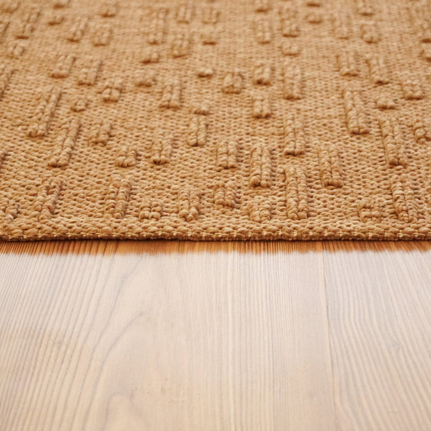 Jute Rug - Woven, Machine Washable & Non-Slip Carpet - Natural, Brown & Embossed